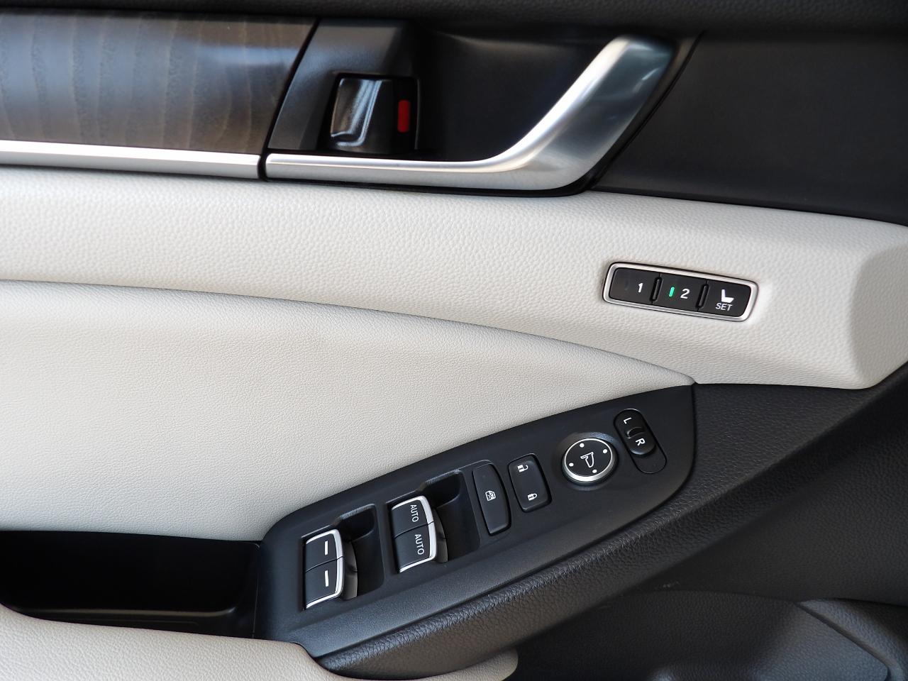 Honda Accord Sedan EX-L 1.5T CVT 2020