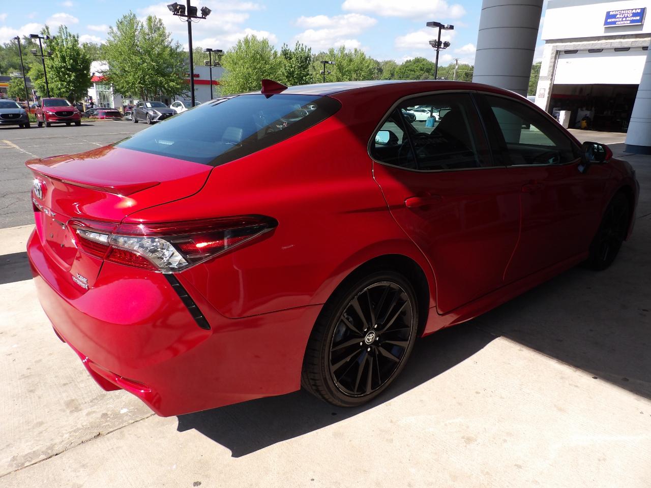 Toyota Camry XSE Hyb 4D Sedan FWD 2023