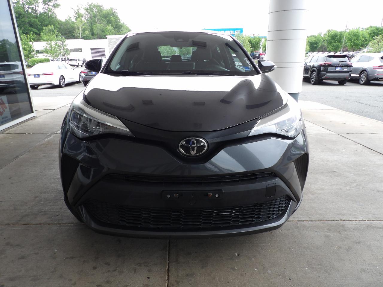 Toyota C-HR LE FWD (Natl) 2021