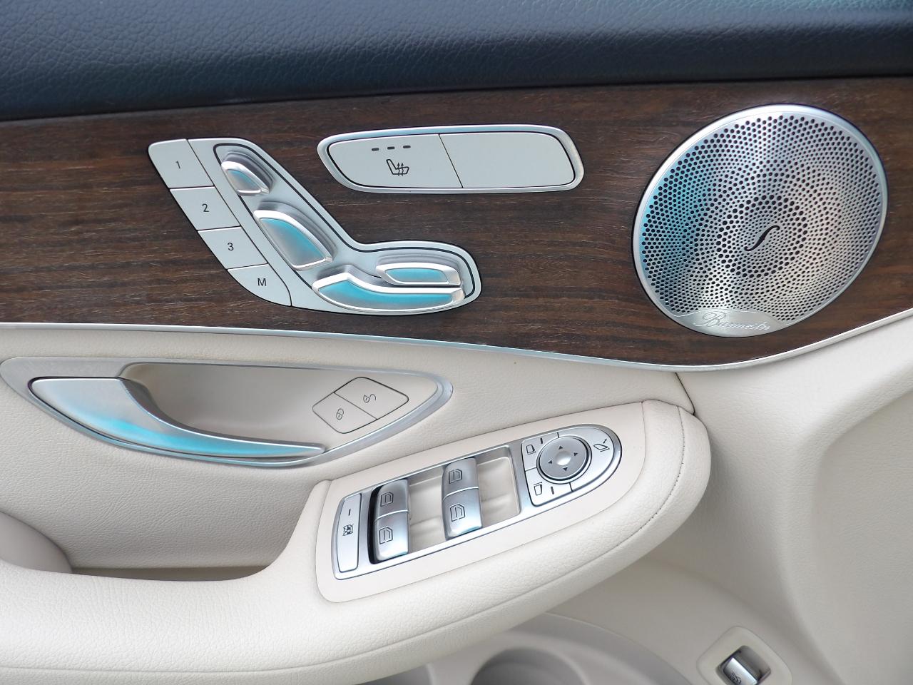 Mercedes-Benz GLC GLC 300 4MATIC SUV 2020