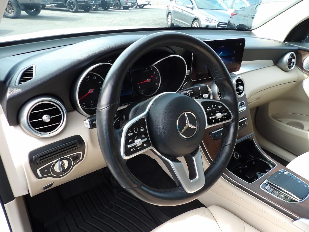 Mercedes-Benz GLC GLC 300 4MATIC SUV 2020