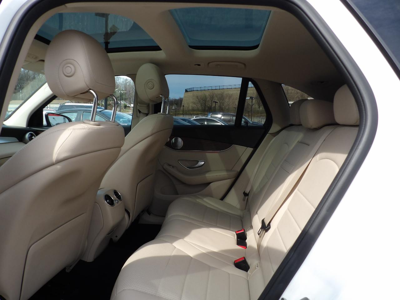 Mercedes-Benz GLC GLC 300 4MATIC SUV 2020