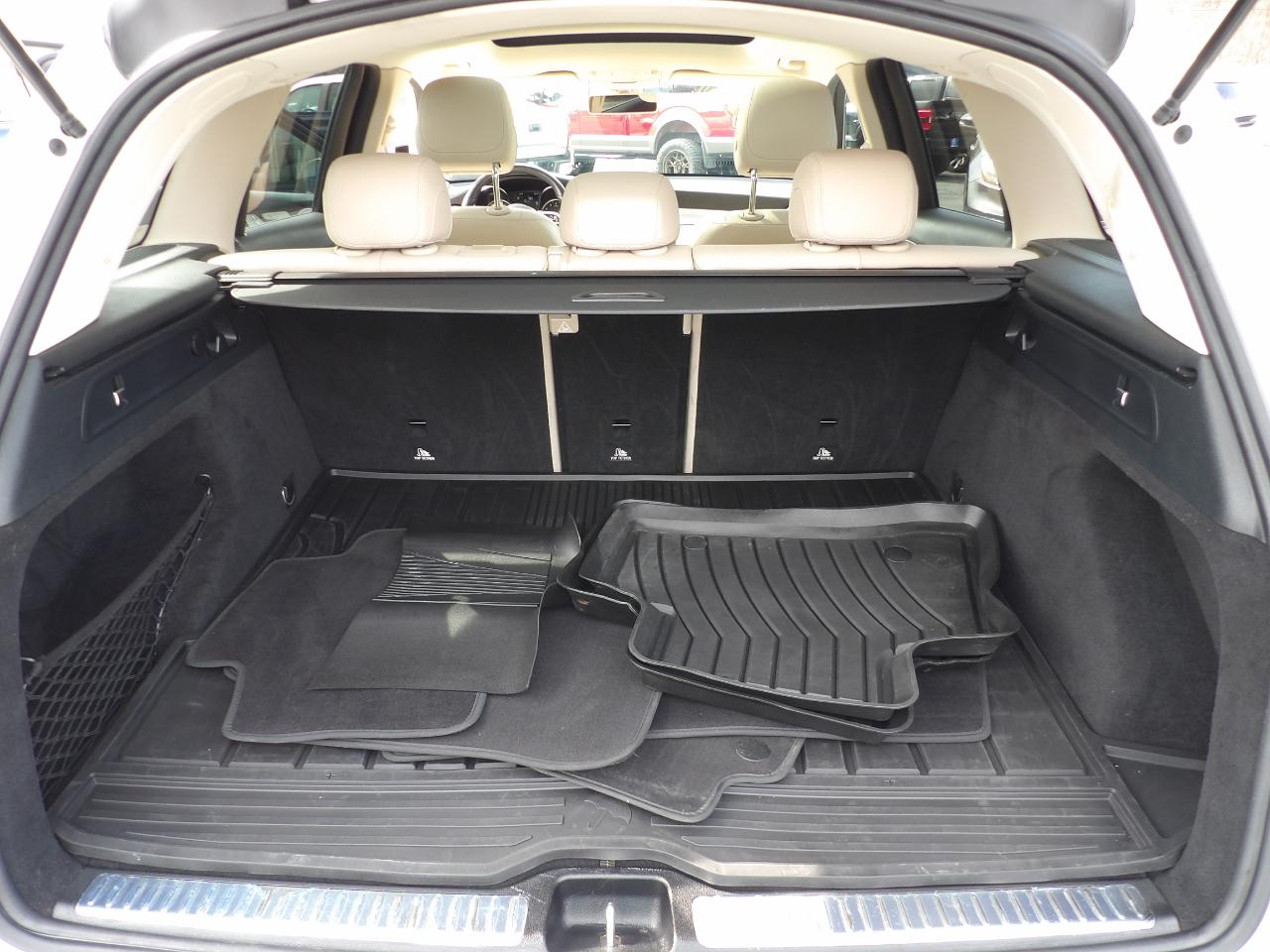 Mercedes-Benz GLC GLC 300 4MATIC SUV 2020