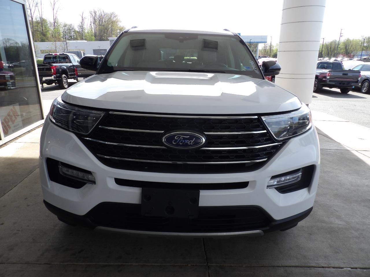 Ford Explorer XLT 4WD 2023