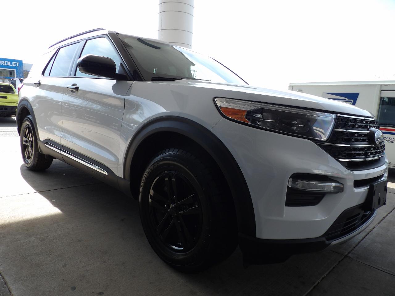 Ford Explorer XLT 4WD 2023