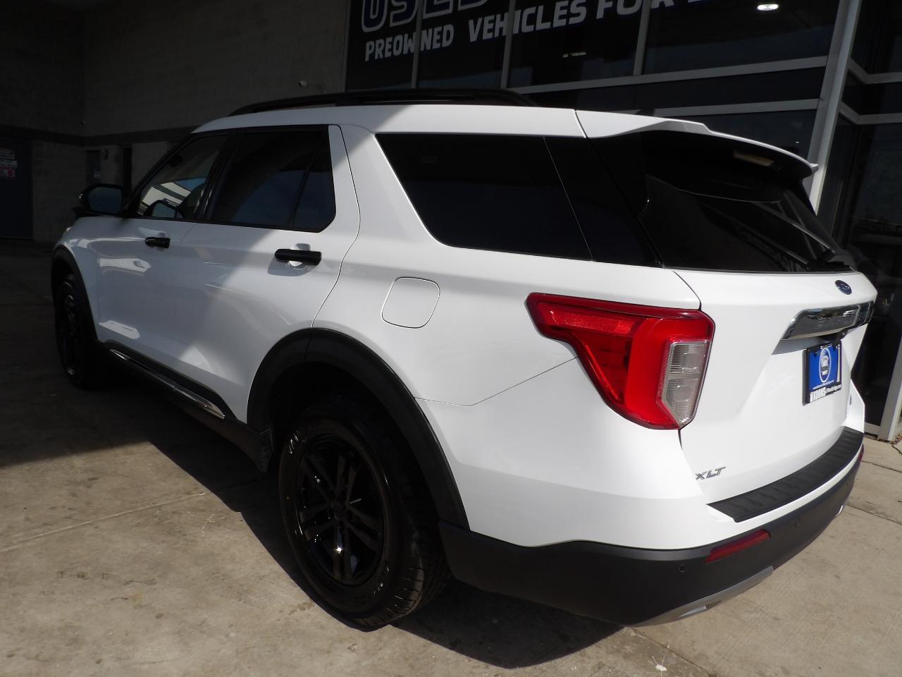 Ford Explorer XLT 4WD 2023