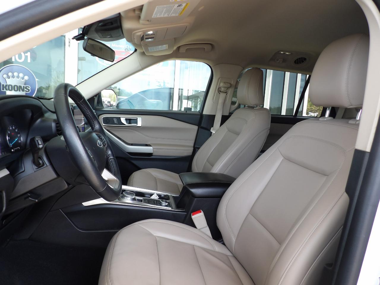 Ford Explorer XLT 4WD 2023