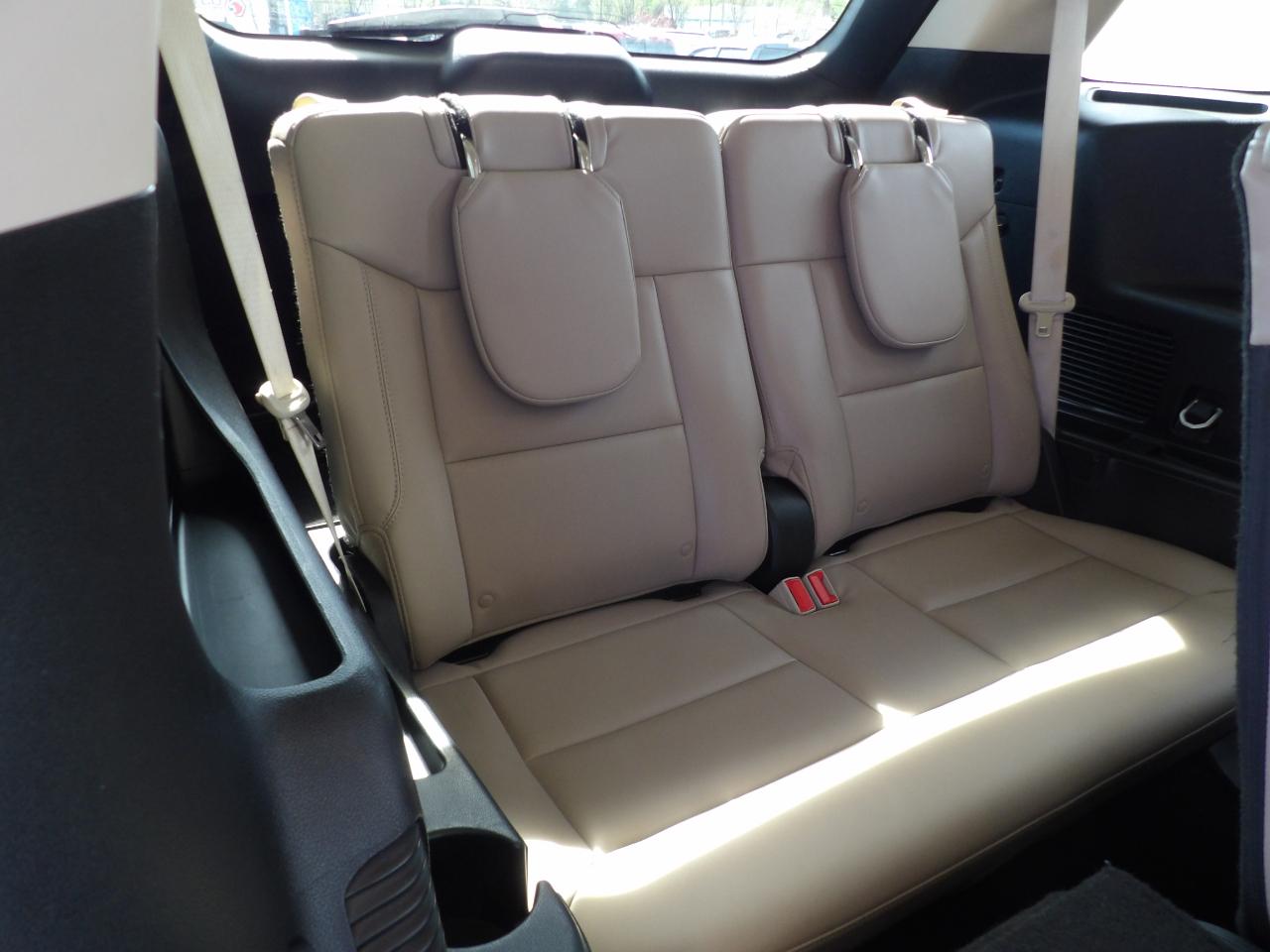 Ford Explorer XLT 4WD 2023