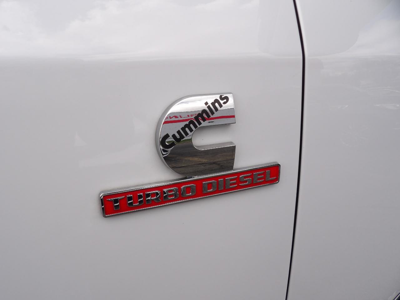 RAM 2500 Big Horn 4x4 Crew Cab 6'4" Box 2024