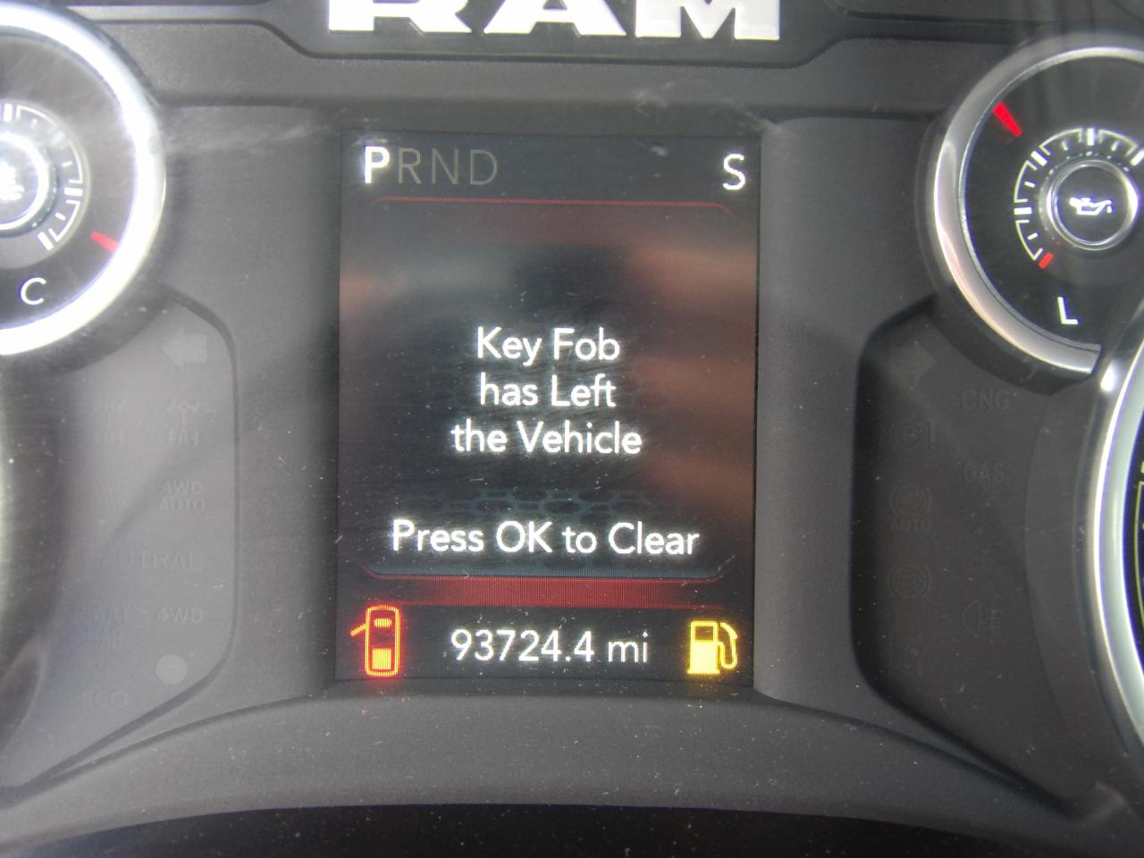 RAM 2500 Big Horn 4x4 Crew Cab 6'4" Box 2024