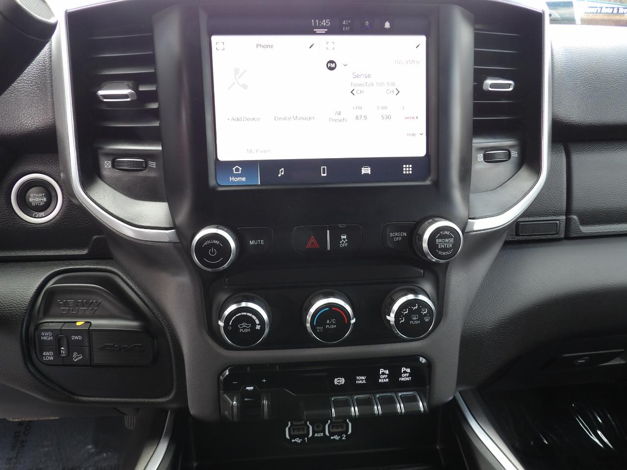 RAM 2500 Big Horn 4x4 Crew Cab 6'4" Box 2024