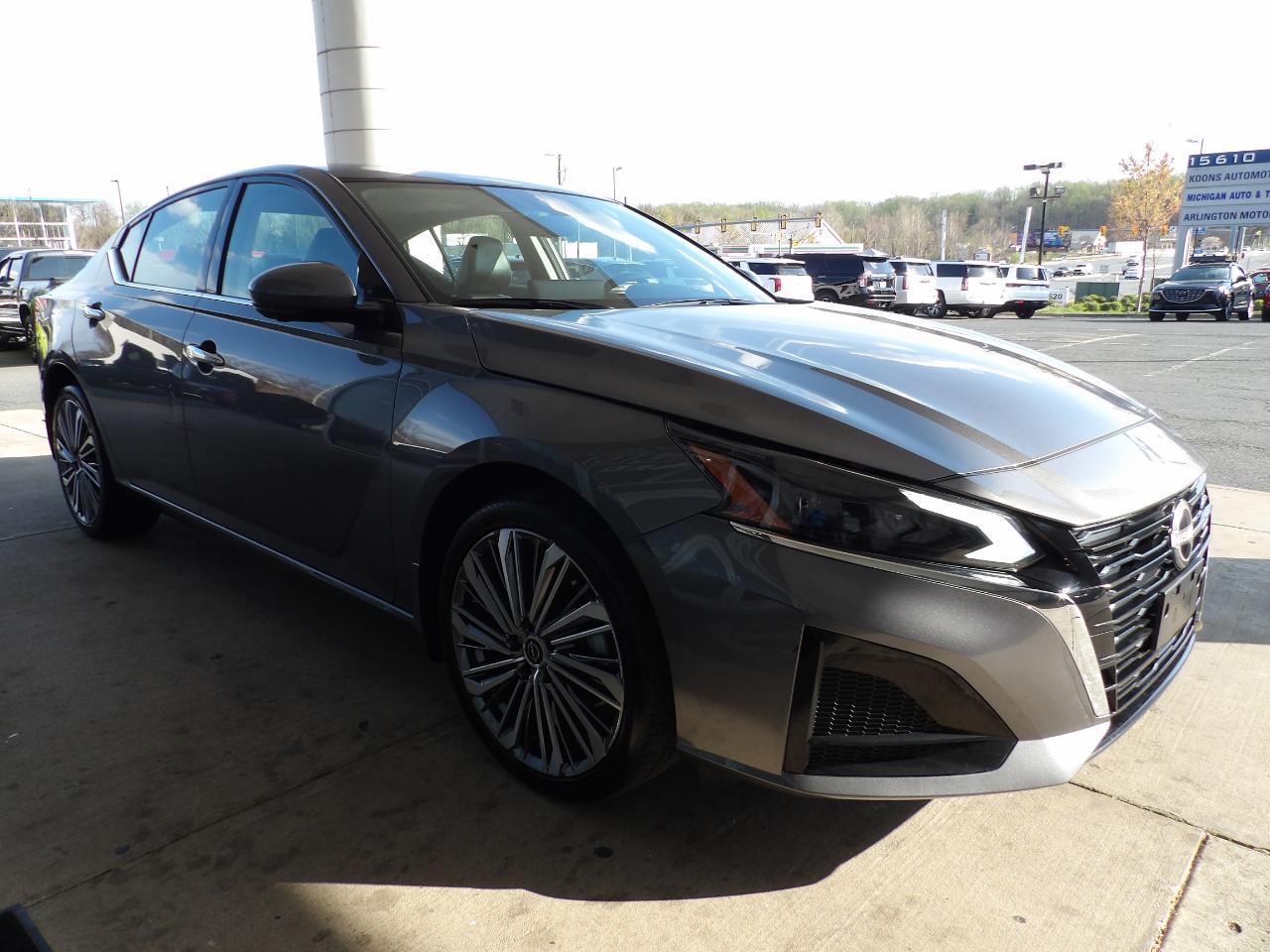 Nissan Altima 2.5 SL AWD Sedan 2024