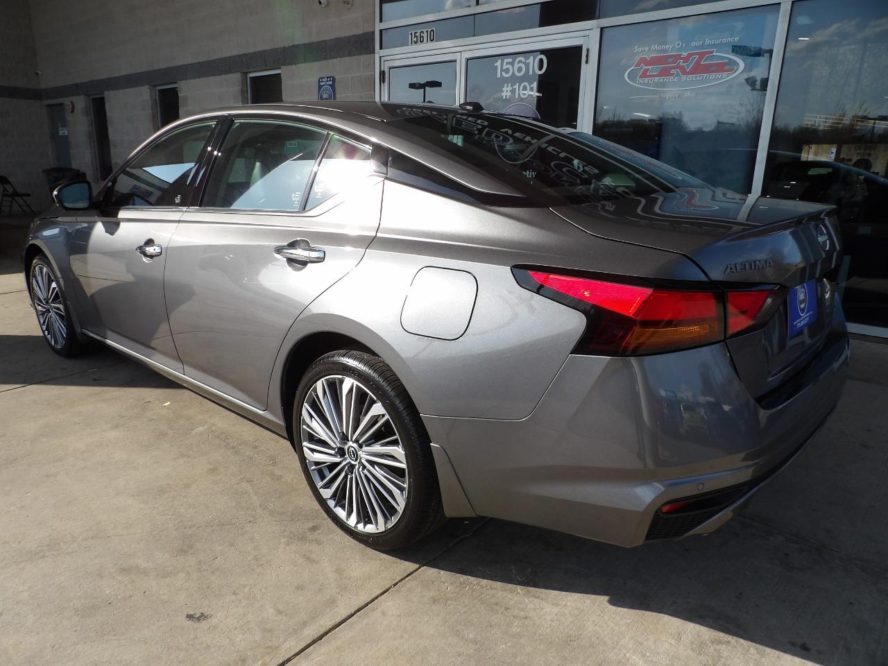 Nissan Altima 2.5 SL AWD Sedan 2024