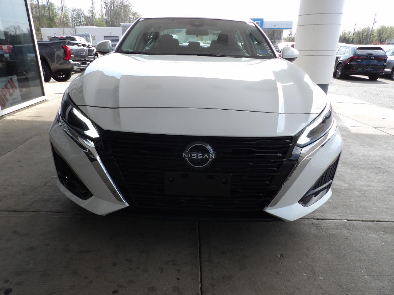 Nissan Altima 2.5 SV AWD Sedan 2023