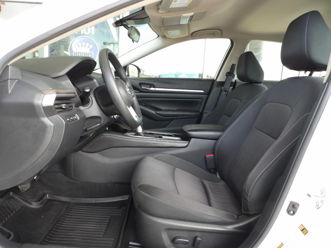 Nissan Altima 2.5 SV AWD Sedan 2023