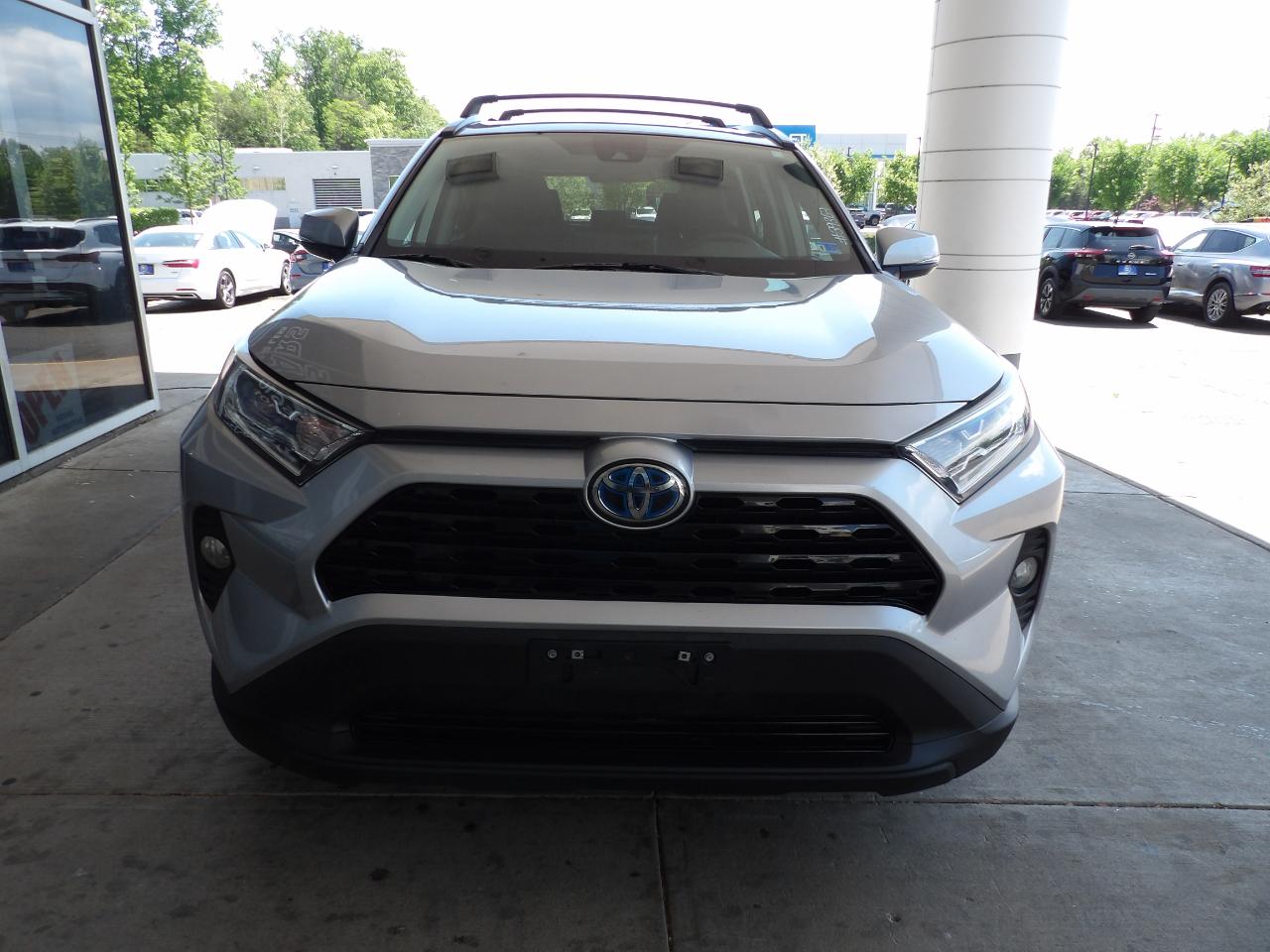 Toyota RAV4 Hybrid XLE AWD (Natl) *Ltd Avail* 2021