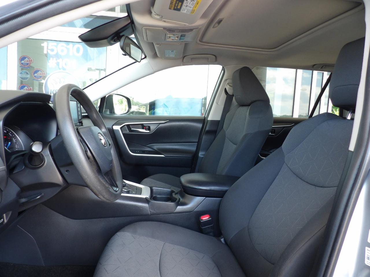 Toyota RAV4 Hybrid XLE AWD (Natl) *Ltd Avail* 2021