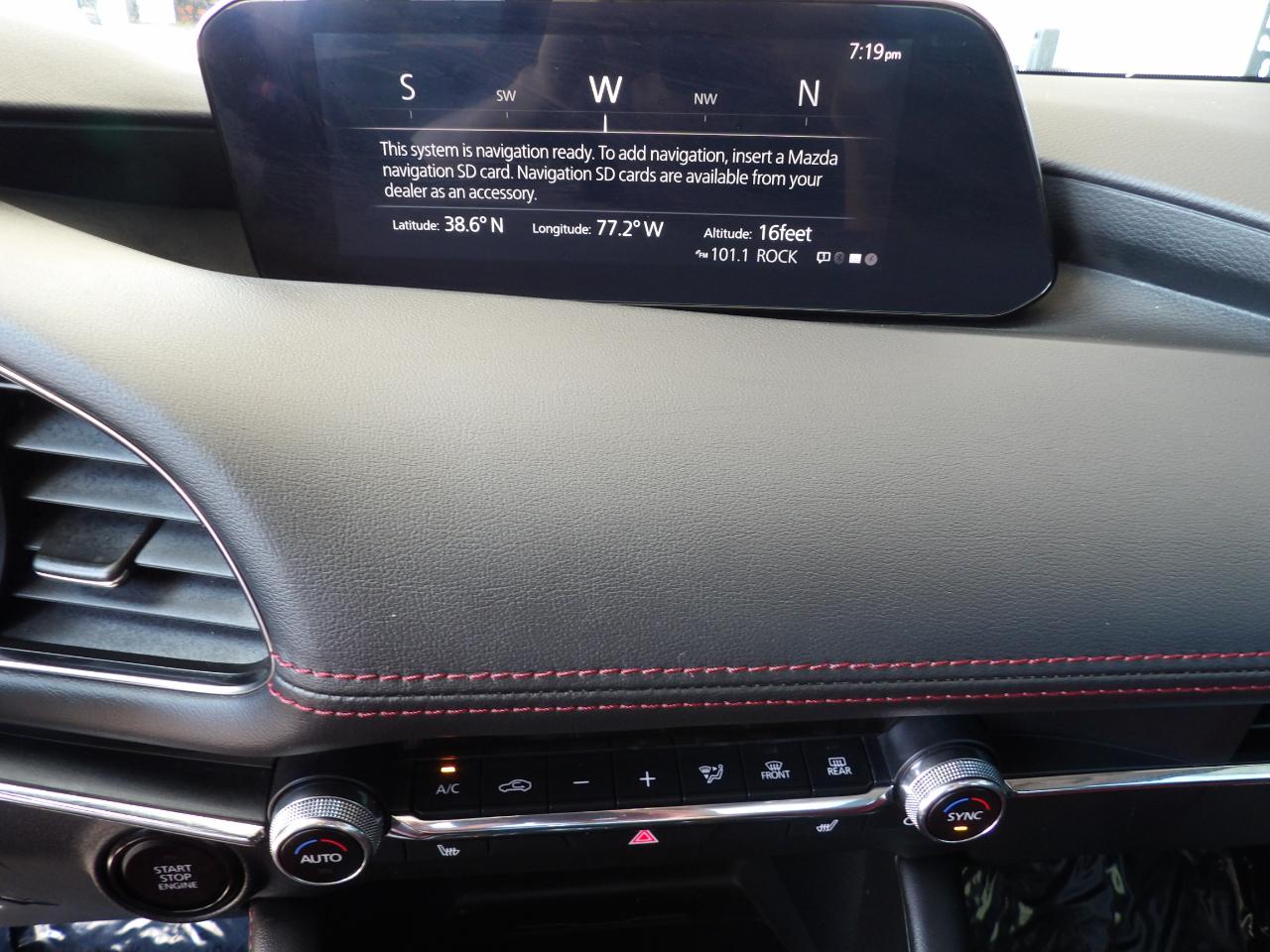 Mazda Mazda3 Sedan 2.5 S Carbon Edition AWD 2024