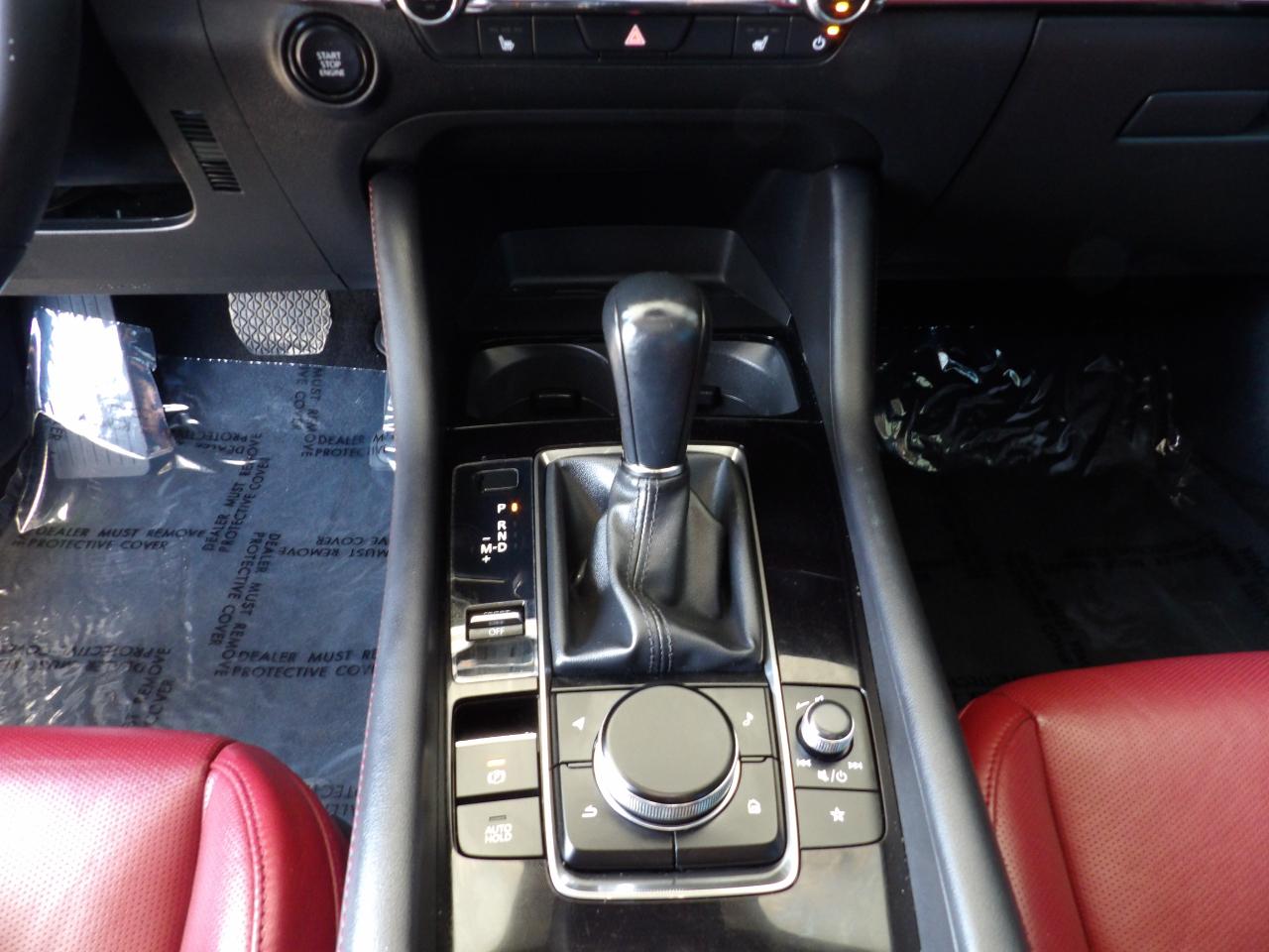 Mazda Mazda3 Sedan 2.5 S Carbon Edition AWD 2024