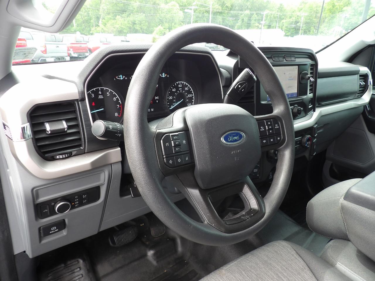 Ford F-150 XL 4WD SuperCrew 5.5' Box 2021