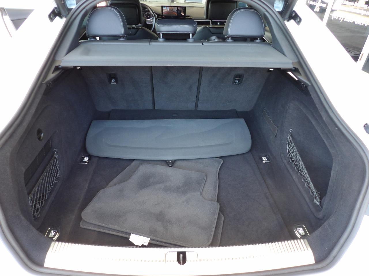 Audi A5 Sportback S line Premium Plus 45 TFSI quattro 2024