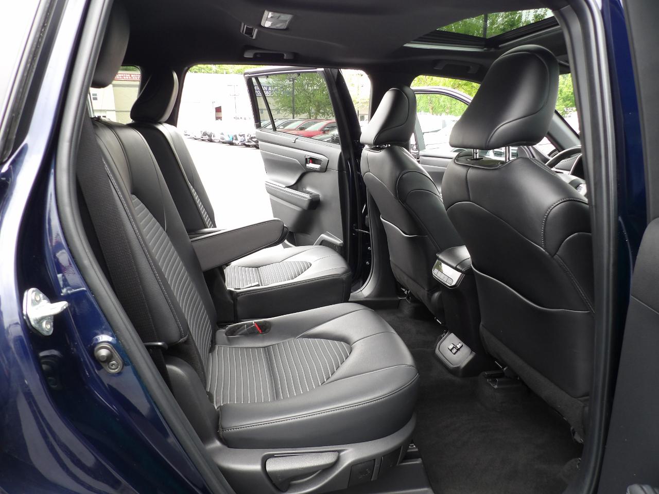 Toyota Highlander XSE AWD (Natl) 2024