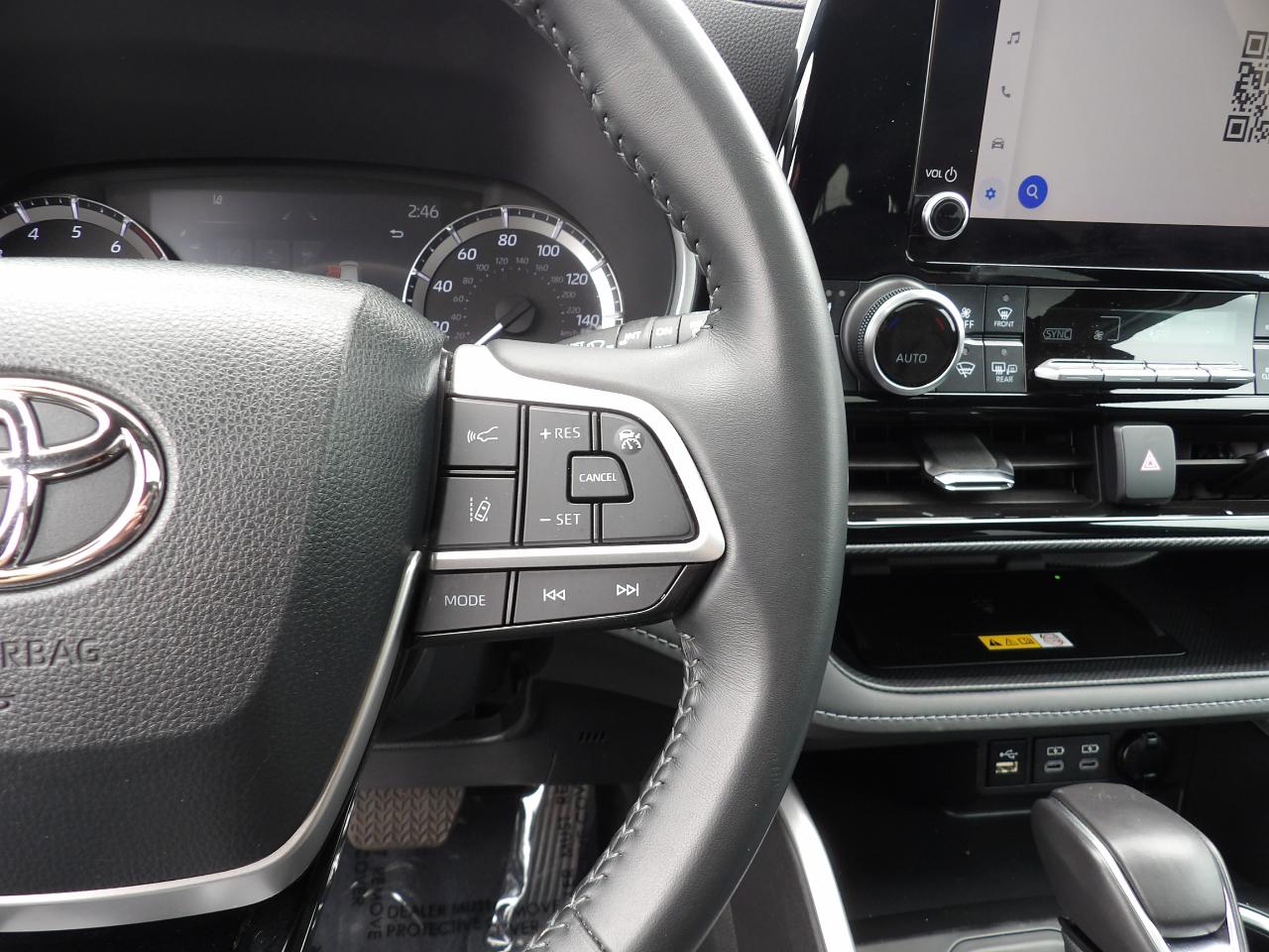 Toyota Highlander XSE AWD (Natl) 2024