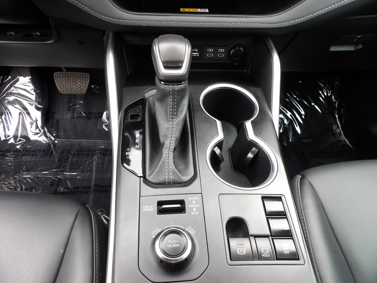 Toyota Highlander XSE AWD (Natl) 2024