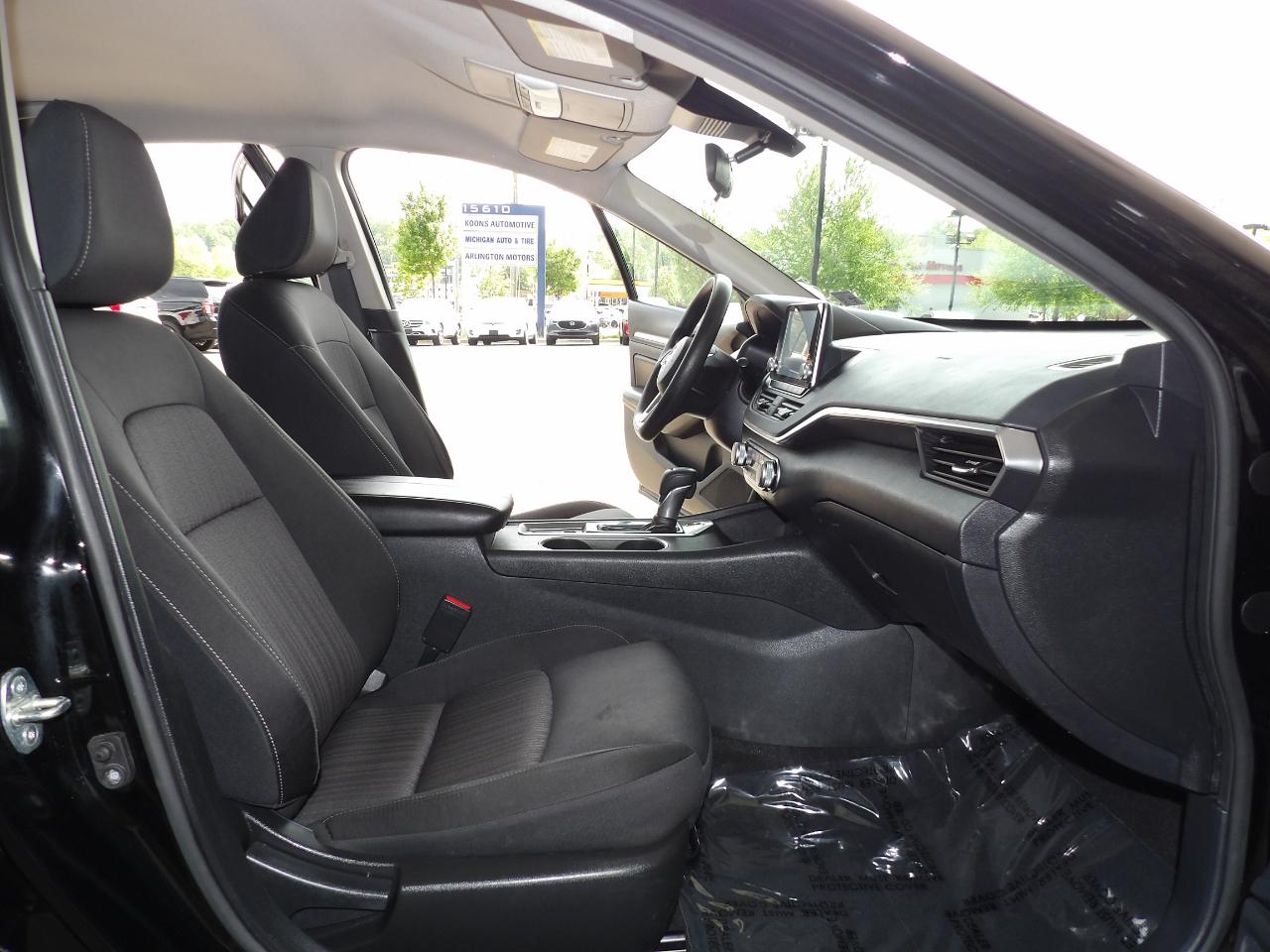 Nissan Altima 2.5 SV AWD Sedan 2022