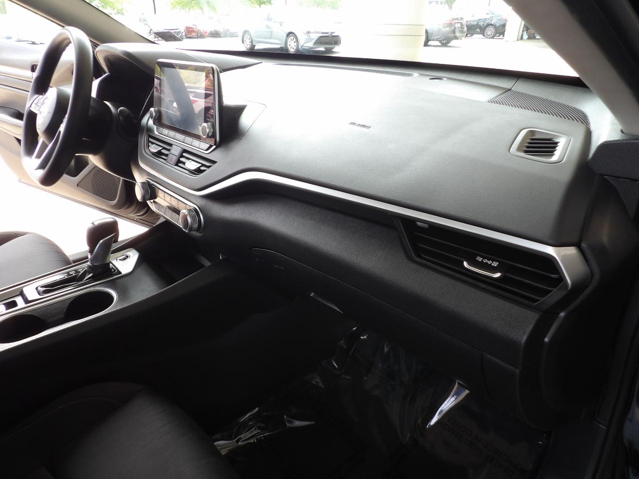 Nissan Altima 2.5 SV AWD Sedan 2022