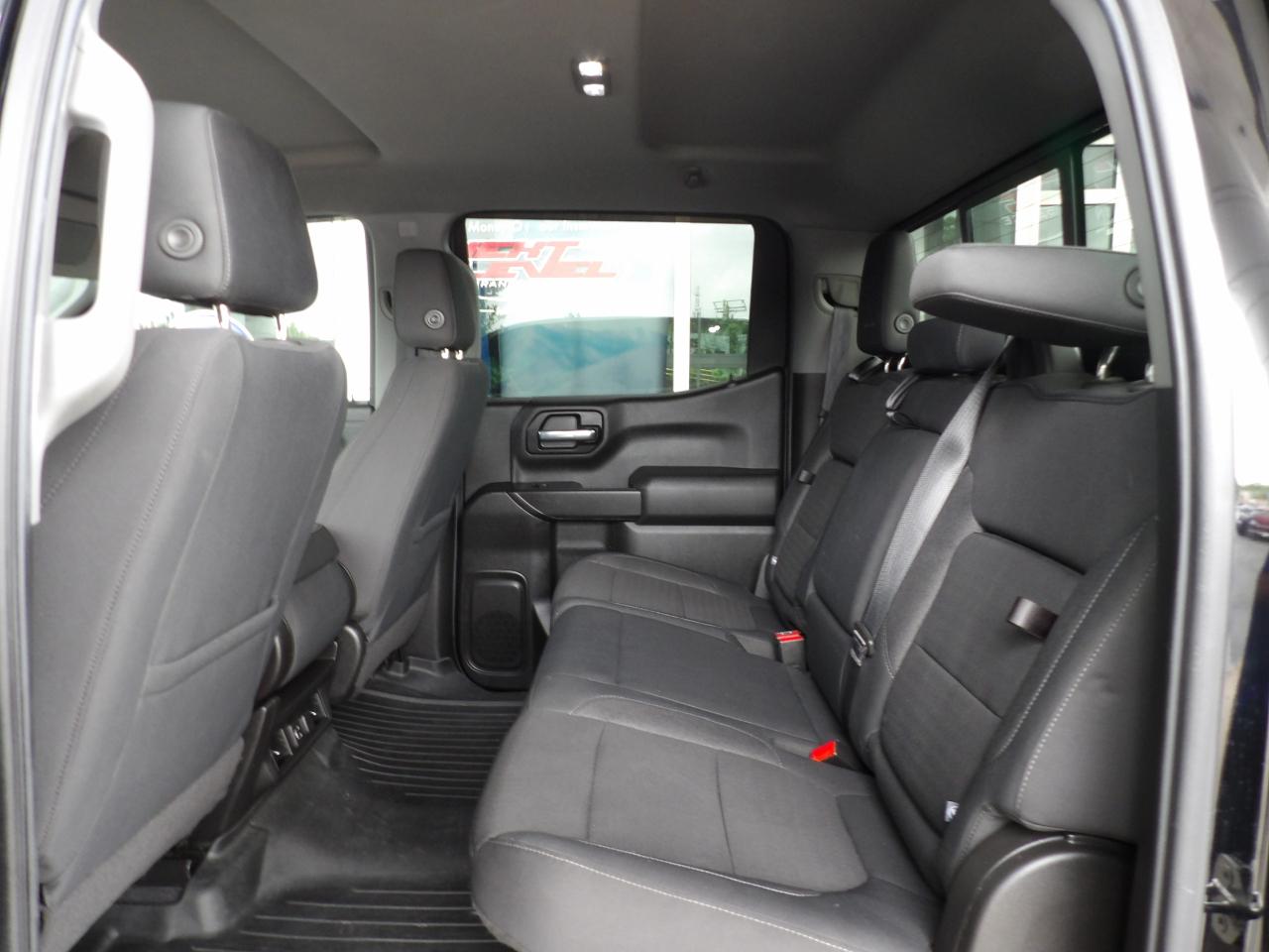 Chevrolet Silverado 1500 4WD Crew Cab 147" LT 2020