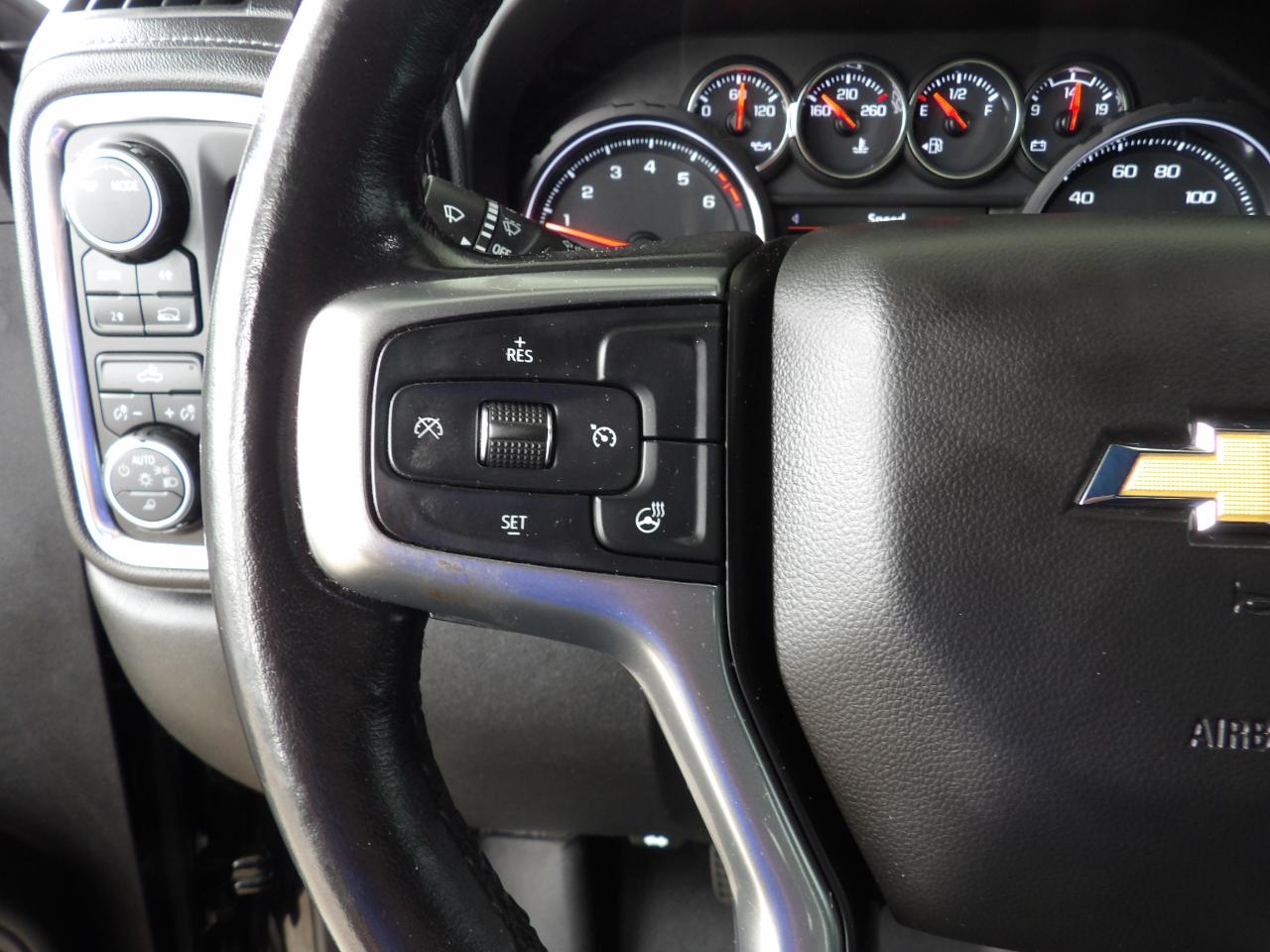 Chevrolet Silverado 1500 4WD Crew Cab 147" LT 2020