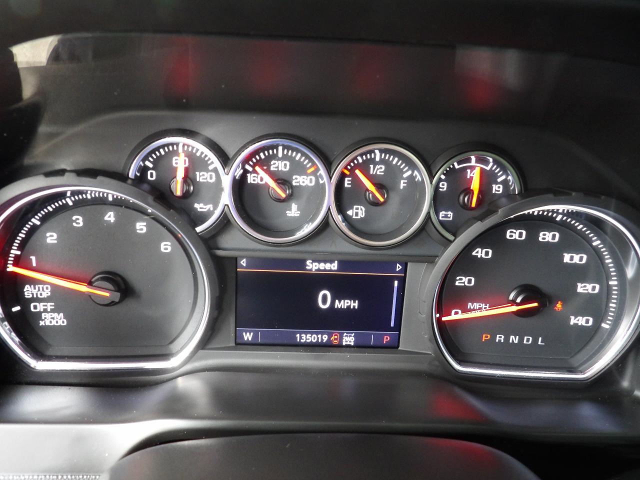 Chevrolet Silverado 1500 4WD Crew Cab 147" LT 2020