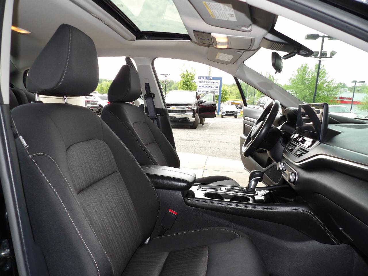 Nissan Altima 2.5 SV Sedan 2023