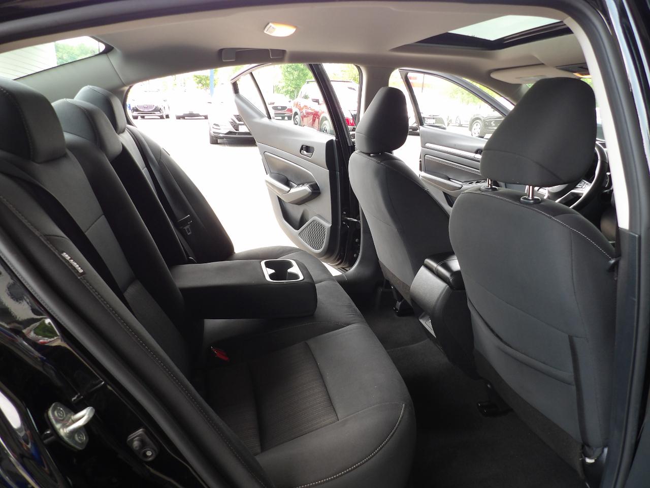 Nissan Altima 2.5 SV Sedan 2023