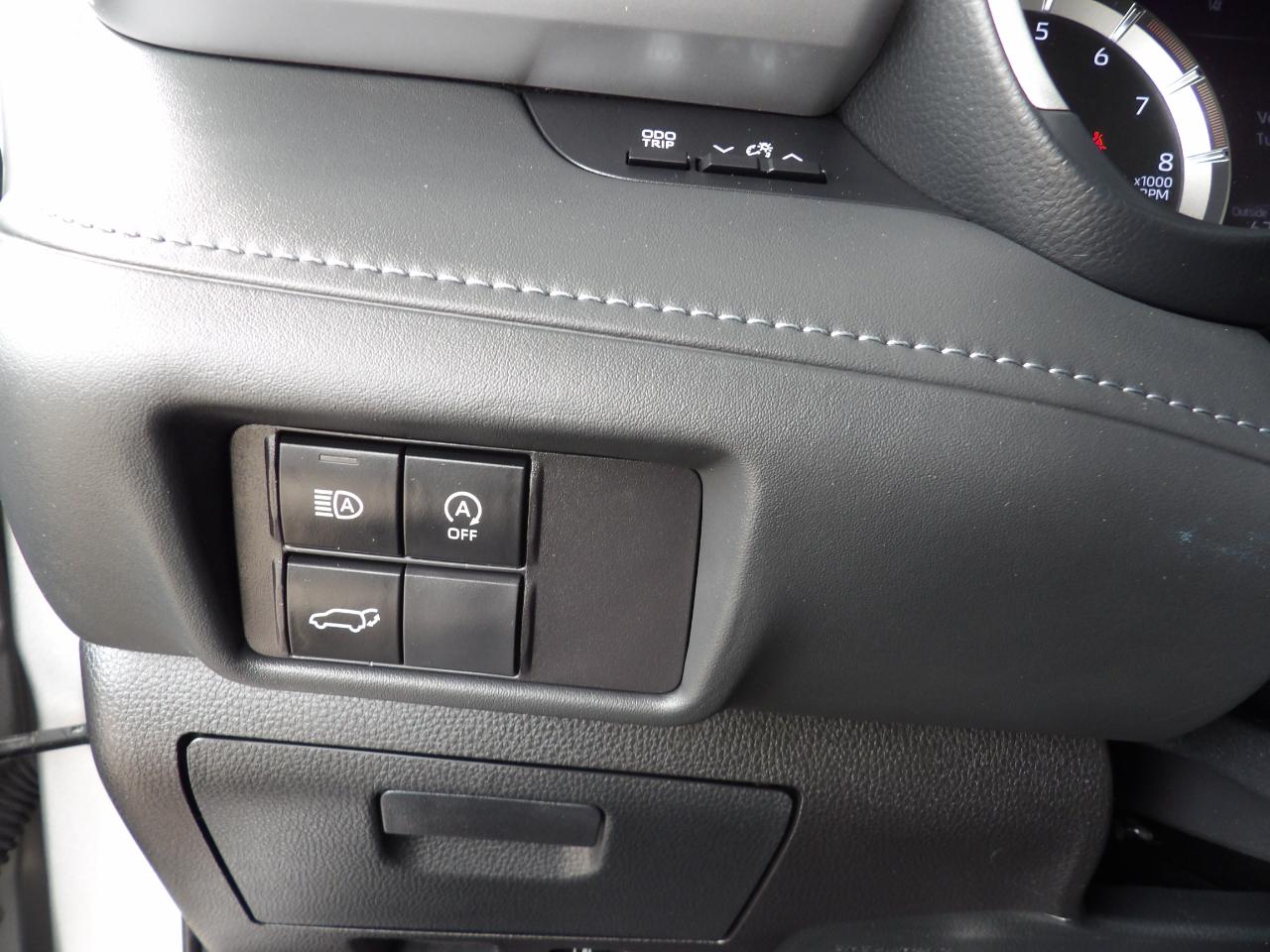 Toyota Highlander XLE 4WD 2024