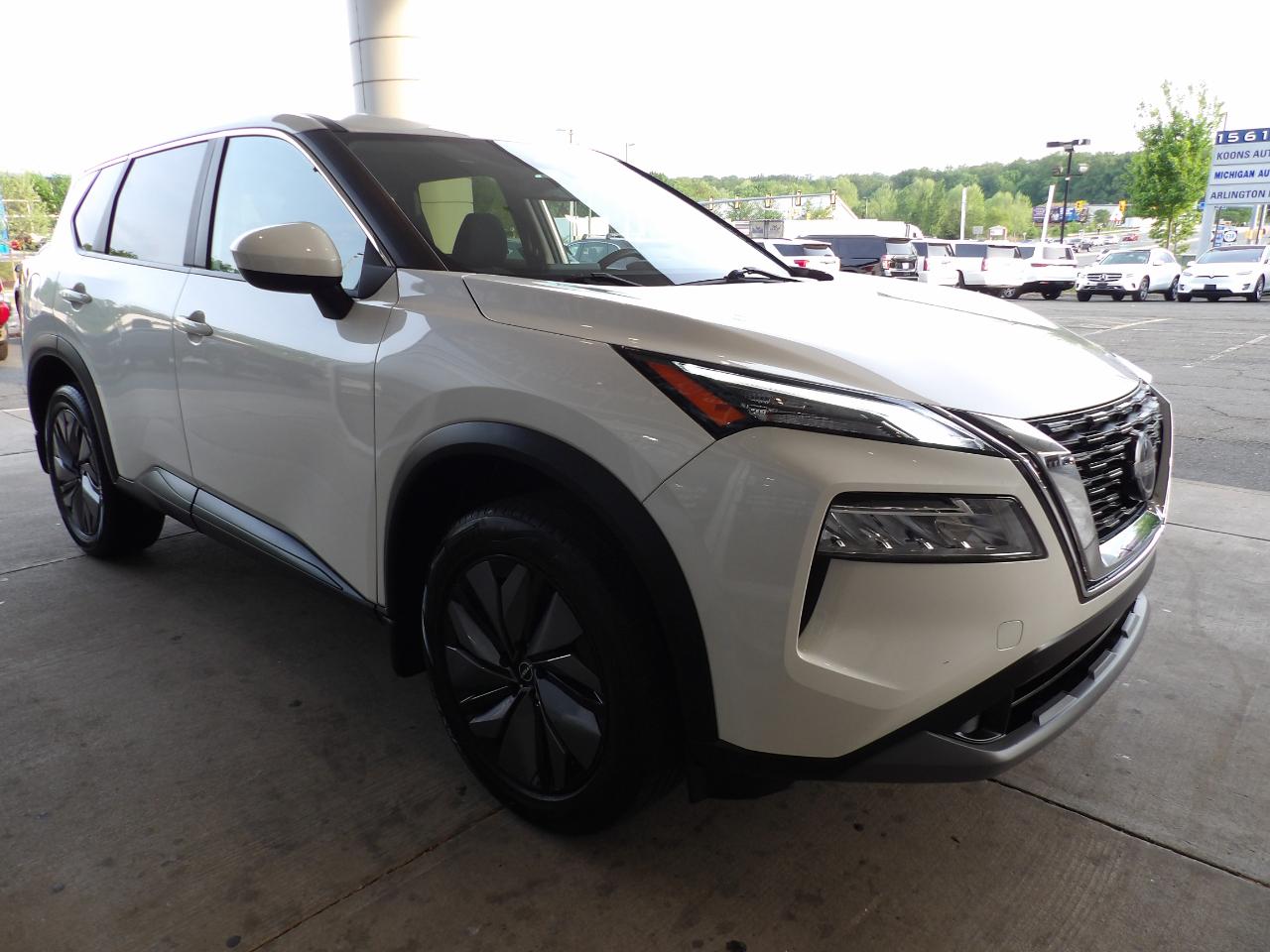 Nissan Rogue AWD SV 2023