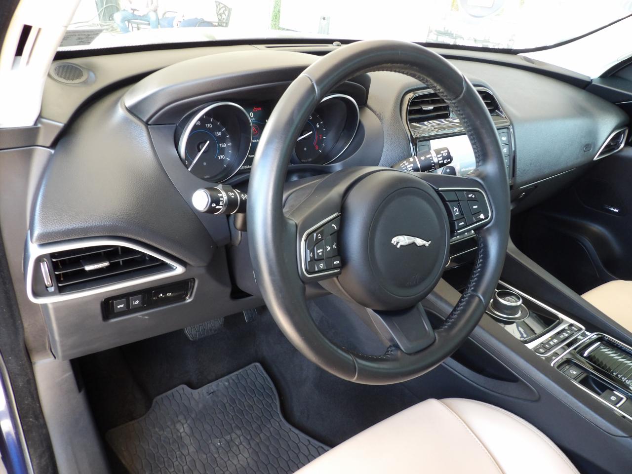 Jaguar F-Pace 35t Premium AWD 2018