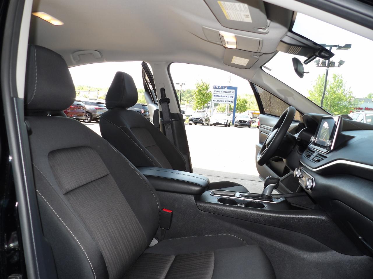 Nissan Altima S FWD 2025