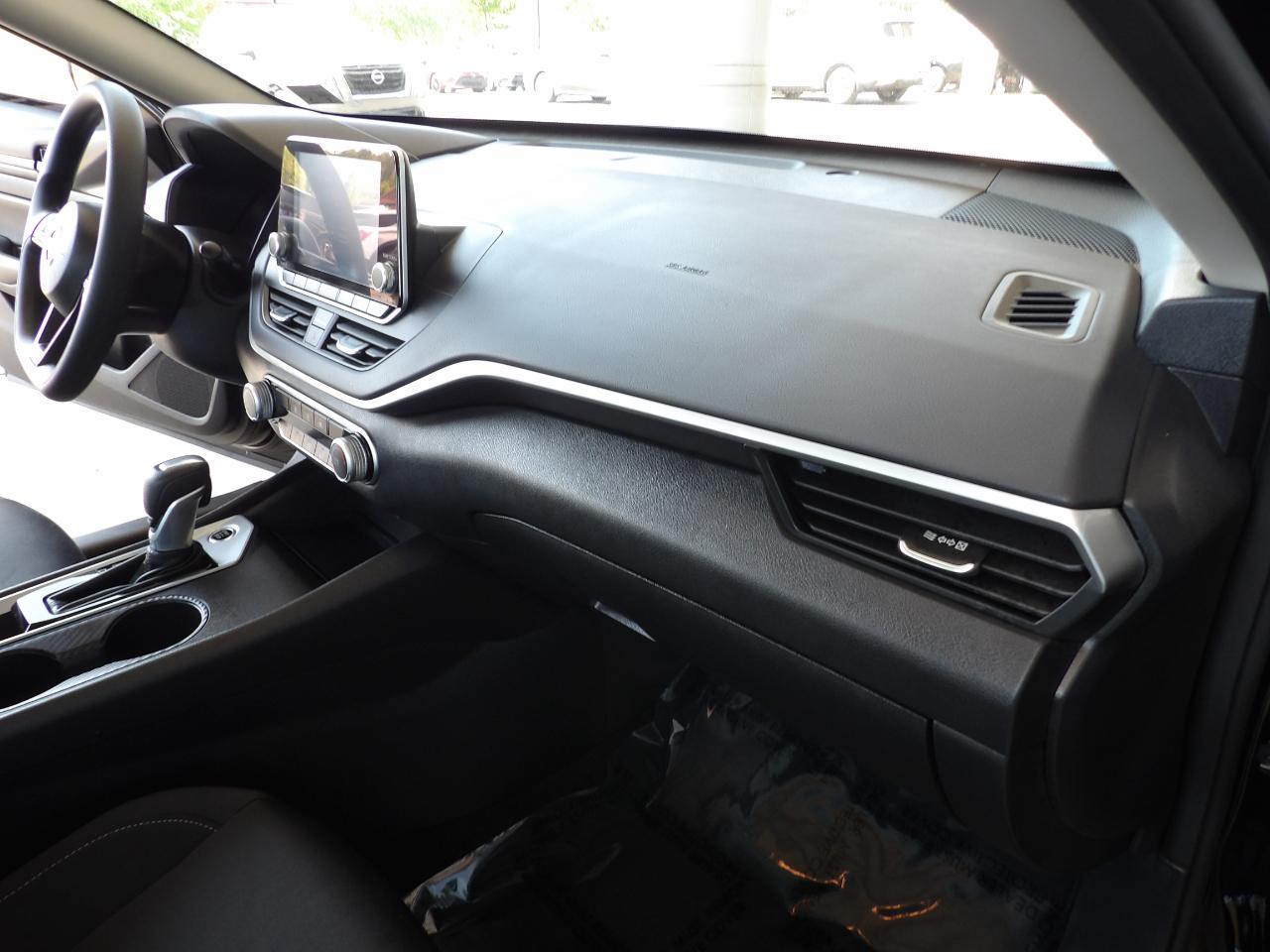 Nissan Altima S FWD 2025