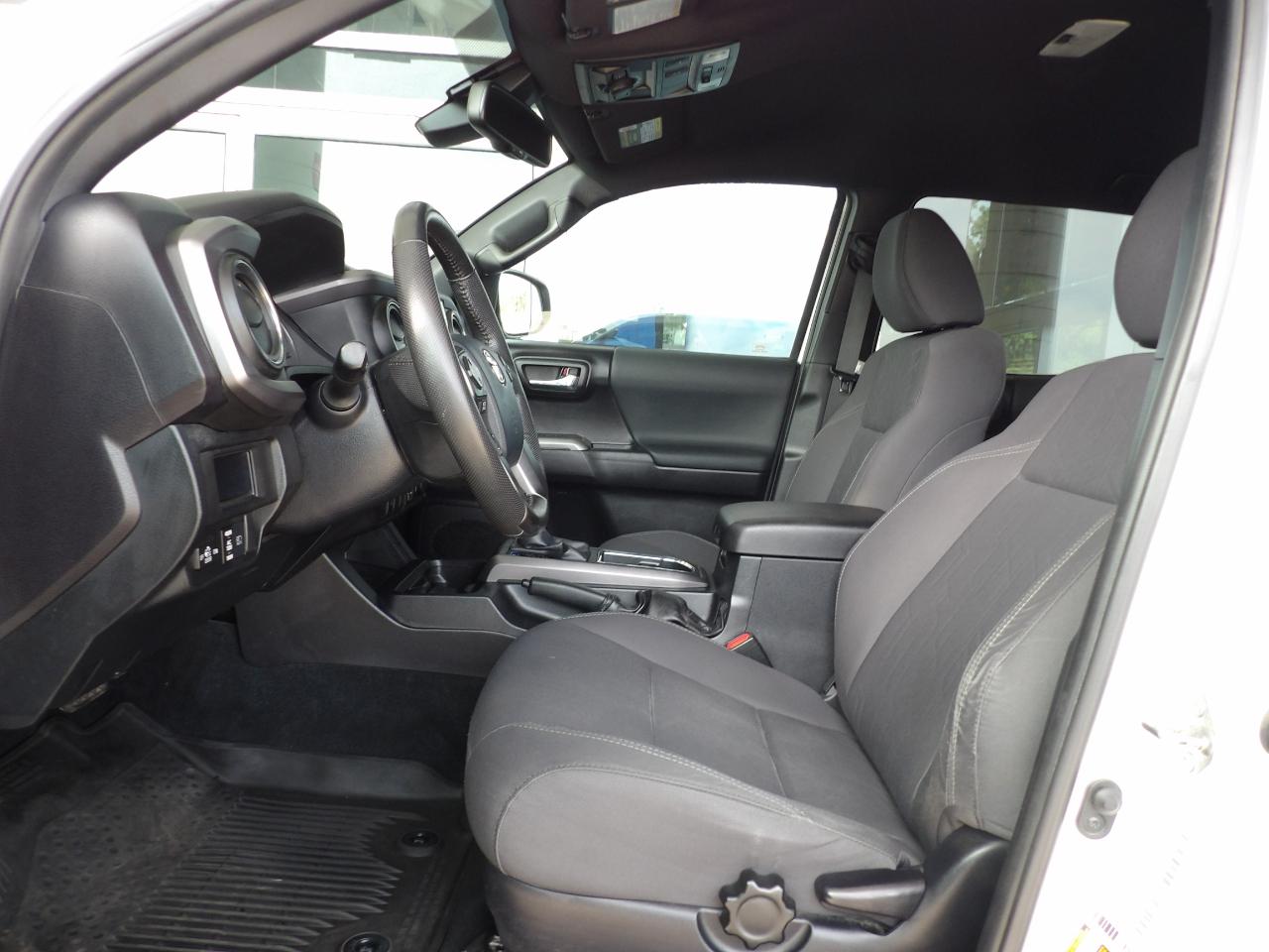 Toyota Tacoma 4WD TRD Off Road Double Cab 6' Bed AT (Natl) 2019