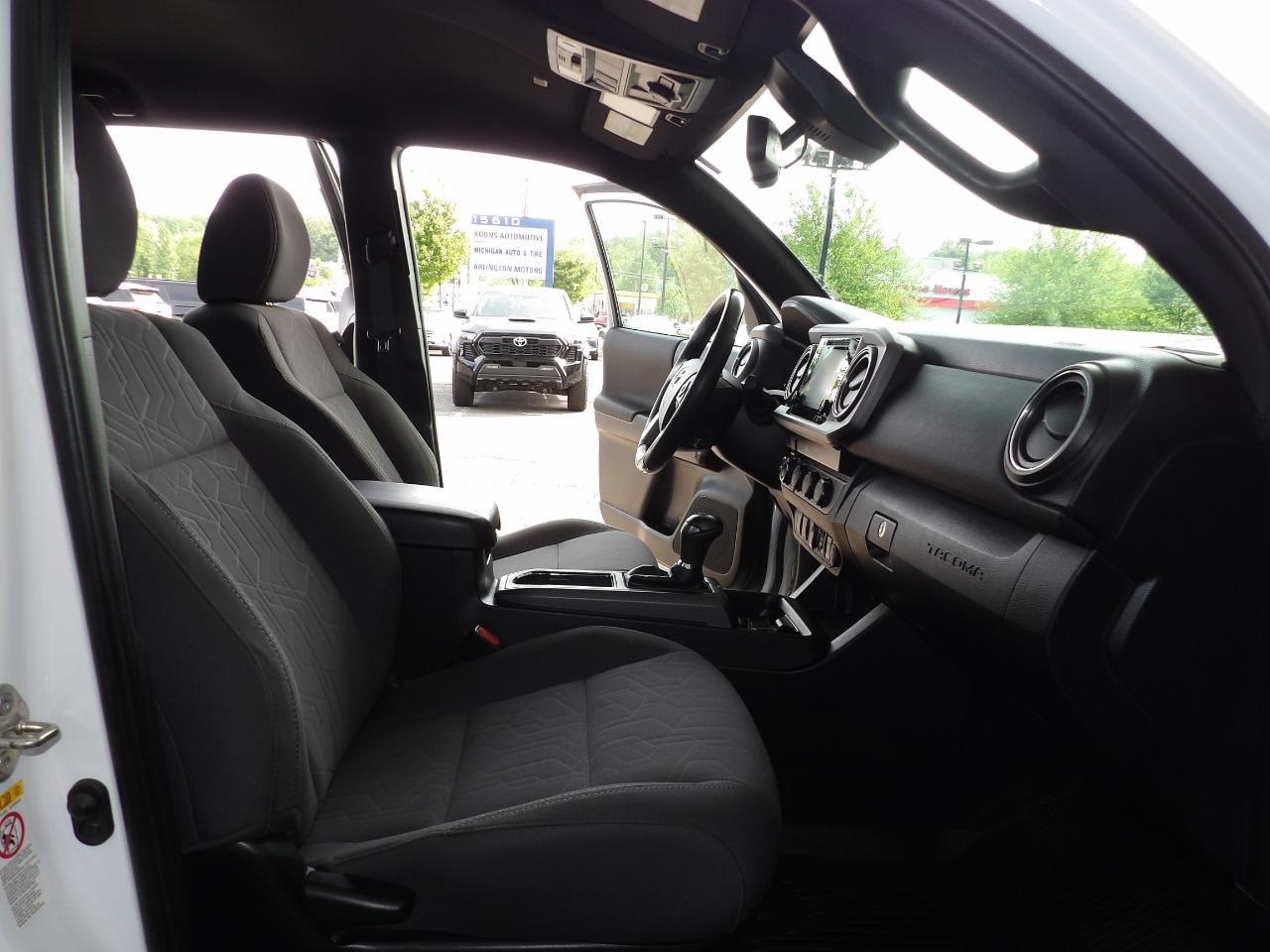 Toyota Tacoma 4WD TRD Off Road Double Cab 6' Bed AT (Natl) 2019