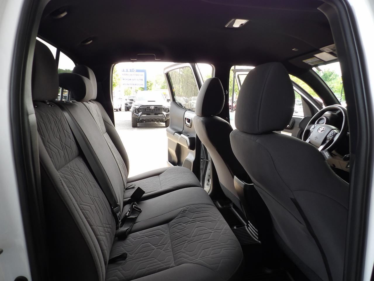 Toyota Tacoma 4WD TRD Off Road Double Cab 6' Bed AT (Natl) 2019