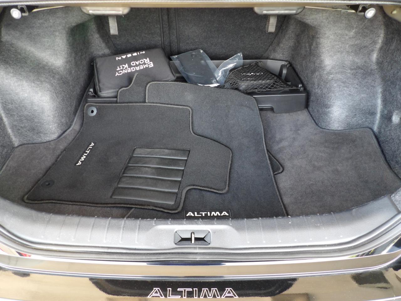 Nissan Altima SV FWD 2025