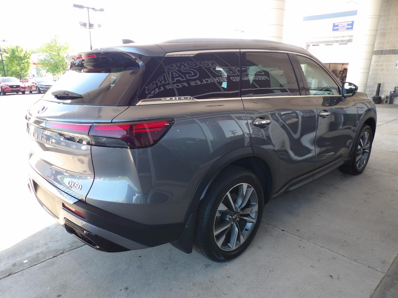Infiniti QX60 LUXE AWD 2023