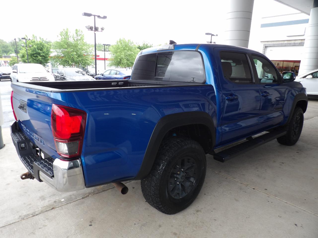 Toyota Tacoma SR5 Double Cab 4WD V6 2018