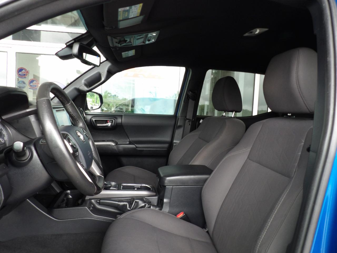 Toyota Tacoma SR5 Double Cab 4WD V6 2018