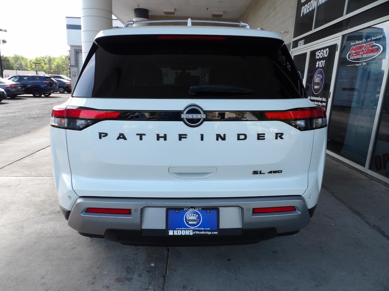 Nissan Pathfinder SL 4WD 2023
