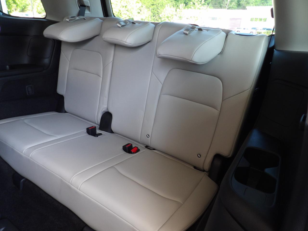 Nissan Pathfinder SL 4WD 2023