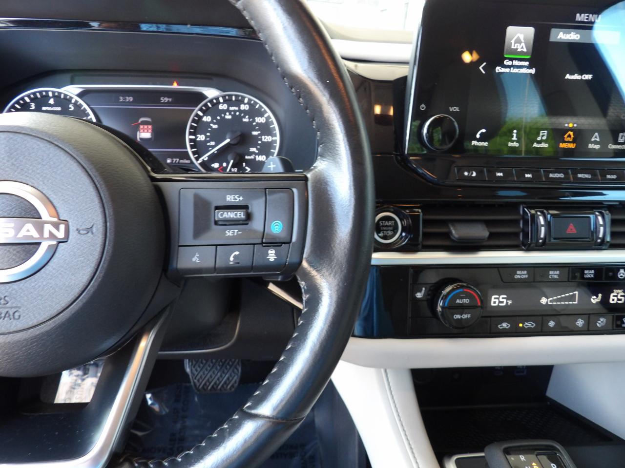 Nissan Pathfinder SL 4WD 2023